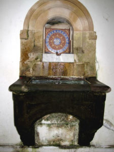 The first Water Bottle was filled in 1622 in the Holy Well Bottling Plant.