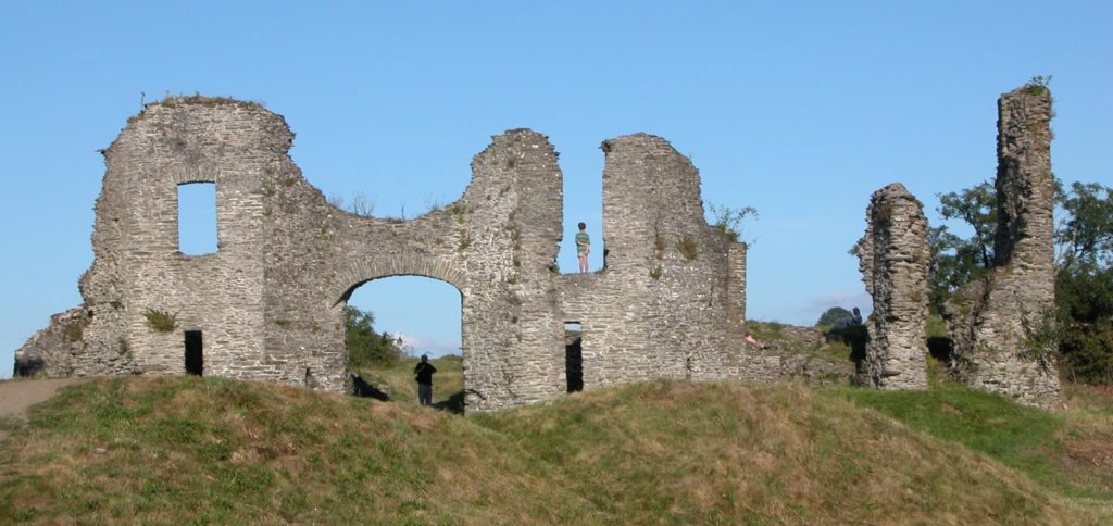 Newcastle Emlyn, David Lloyd Owen's working and living place.